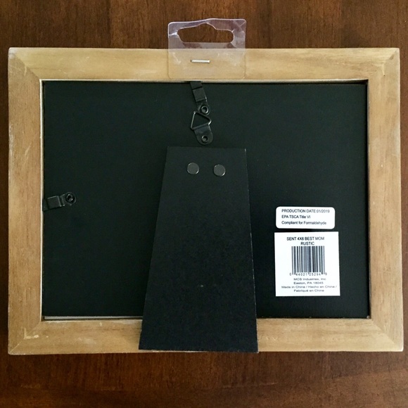 Best Mom Ever 4x6 wooden frame. 3d silver letters. - Picture 3 of 4